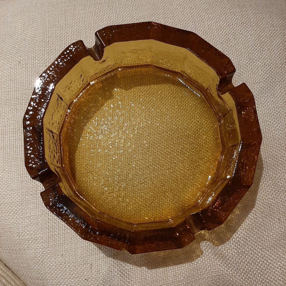 MCM ashtray